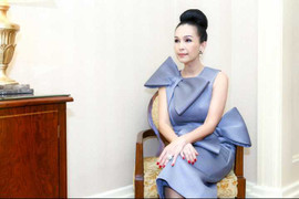 'Nữ hoàng ảnh lịch' Diễm My khoe nhan sắc rạng rỡ