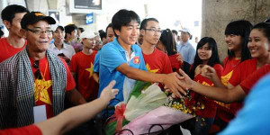 HLV Miura kêu gọi CĐV Việt Nam đàng hoàng đón tiếp fan Malaysia