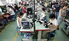Lao động Việt có thể thua trắng trên sân nhà?