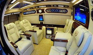 Việt Nam xuất xe độ hạng sang sang Philippines