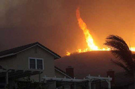 Những hiện tượng thời tiết kỳ lạ trên Trái Đất