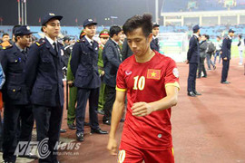 Cứ nghi bán độ thì còn tuyển thủ Việt Nam nào dám cống hiến?