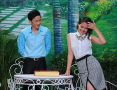 Clip: Ngọc Lan dùng 'mỹ nhân kế' quyến rũ Hoài Linh