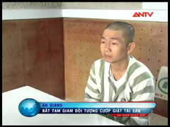 Cướp giật lấy tiền 'nướng' vào sới bạc