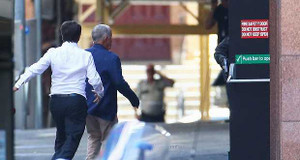 Bắt cóc ở quán cafe Sydney: Có 5 con tin đã trốn thoát