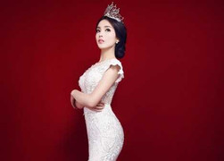 Hoa hậu Kỳ Duyên đẹp ngỡ ngàng trong váy dạ hội bó sát