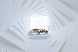 Khách sạn băng kỳ lạ ở Thụy Điển kỷ niệm 25 mùa kinh doanh