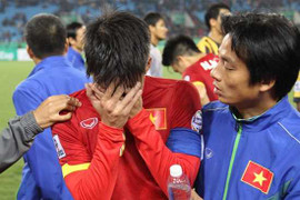 Tuyển Việt Nam sau nghi án bán độ: Đau đầu chia 5 tỷ tiền thưởng