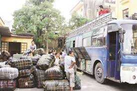 Vì lợi nhuận, nhiều nhà xe 'bơ' tính mạng hành khách