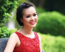 Á hậu Thụy Vân đi tìm Nhí tài năng