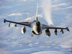 Liên quân thực hiện 61 cuộc không kích trong 2 ngày nhằm vào IS