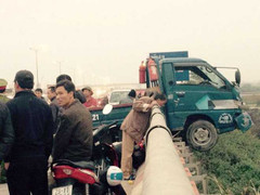 Nạn nhân bị xe tải hất bay khỏi cầu Thanh Trì giờ ra sao?