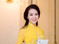 Á hậu Thụy Vân xinh đẹp lôi cuốn