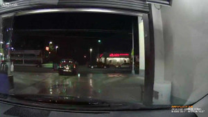 Tai nạn ngớ ngẩn khi rửa xe