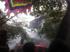 Cháy lớn trên phố Hàng Bồ - Hà Nội