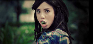 Thu Trang phát cuồng khi Khương Ngọc trở thành ma cà rồng