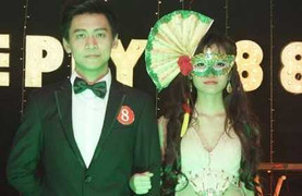 Nữ sinh RMIT quyến rũ trong đêm dạ hội