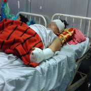 Nửa đêm đột nhập vào nhà chém thai phụ trọng thương