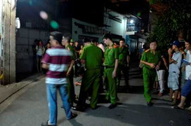 Giang hồ gõ cửa nhà dân, truy sát người trong đêm