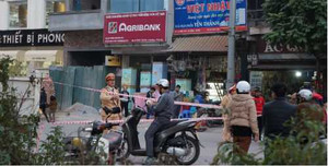 Tai nạn ở dự án đường sắt trên cao: Chặn đường, nhiều tuyến phố ùn tắc