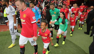 Bức xúc quanh khoản phí đáng ngờ cho trẻ em tại Premier League