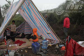 Chuyện buồn của cặp vợ chồng 'siêu đẻ' giữa thủ đô