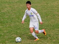 Cầu thủ U19 Việt Nam giúp Hà Nội T&T thoát nạn