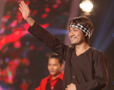 Vietnam's Got Talent: Chàng trai làm nghề cắt tóc vào chung kết