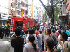 Cháy khách sạn ở trung tâm TP.HCM