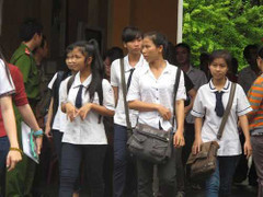 Giáo viên tự biên soạn tài liệu dạy học: 90% đỗ đại học