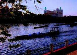 Video: Trinh sát lao xuống sông truy bắt tội phạm ma túy