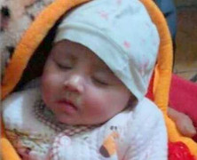 Bé gái 3 tháng tuổi bị bỏ rơi giữa chiều đông giá rét