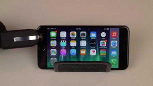 Màn tra tấn biến iPhone 6 Plus thành 'cục gạch'