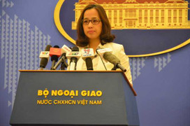 Giàn khoan Hải Dương 981 đang di chuyển trên Biển Đông