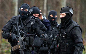 Al Qaeda dọa đánh bom máy bay dân dụng của Anh