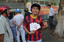 Vé xem Công Phượng ở Long An tăng gấp 5 lần