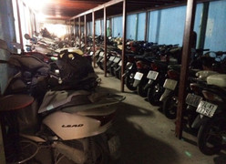 Đột kích hàng loạt tiệm cầm đồ xe gian ở TP.HCM