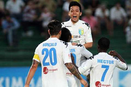 Samson lập công, Hà Nội T&T thắng hú vía tại Quảng Ninh