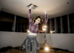 MV đơn giản mà hiệu quả của Hà Hồ, Hoàng Thùy Linh, nhóm 365