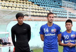 Trung vệ HAGL bị nghi ngờ mắc bệnh tim