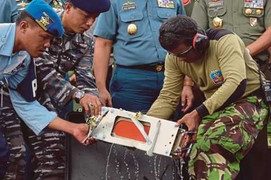 Nghe lời cuối phi công AirAsia là thử thách tinh thần khủng khiếp