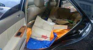 Bắt xe biển số Lào vận chuyển 57.000 viên thuốc giả