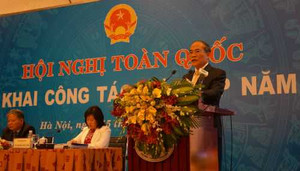 Chủ tịch Quốc hội Nguyễn Sinh Hùng: 'Ngành tư pháp cần rút kinh nghiệm'