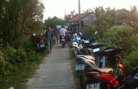 Vây ráp trường gà, 1 người chết, 2 công an bị thương