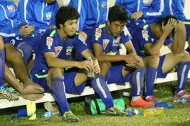 Công Phượng đá tệ, thầy Giôm lớn tiếng bảo vệ