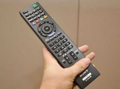 Tranh chấp đất đai, dùng điều khiển tivi đánh chết người