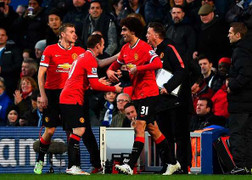 Falcao vô duyên, Man Utd thắng tẻ nhạt