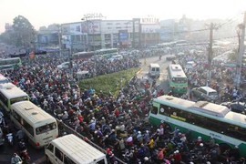 Giao thông hỗn loạn khủng khiếp trên nhiều tuyến đường TP.HCM