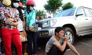 Em bất lực nhìn anh trai bị ôtô tông văng xa 5 mét