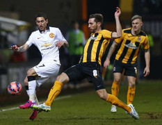 Clip: Man Utd bất lực trước đội bóng hạng 4